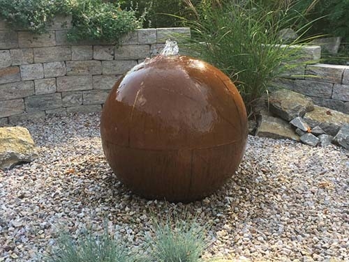 Outdoor Rusty Corten Steel Garden Fountain Ball Shaped Waterfall