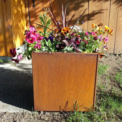 890*720*440mm Big Outdoor Metal Planter Corten Flower Pot weather resistance