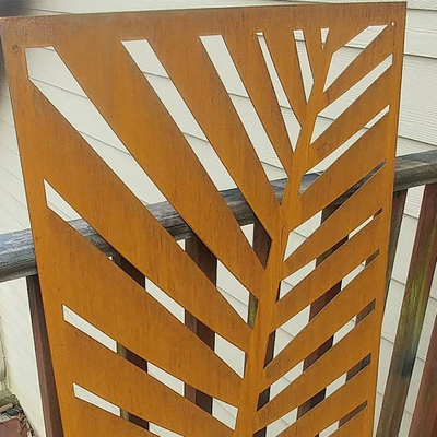 Exterior Decor Custom Made Corten Steel Garden Screens 2.5mm Thick