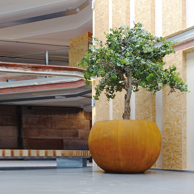1000mm Raised Sphere Shaped Outdoor Metal Planter For Shopping Mall