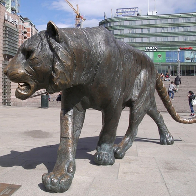 5m Height Decorative Bronze Leopard Sculpture Contemporary SGS Standard
