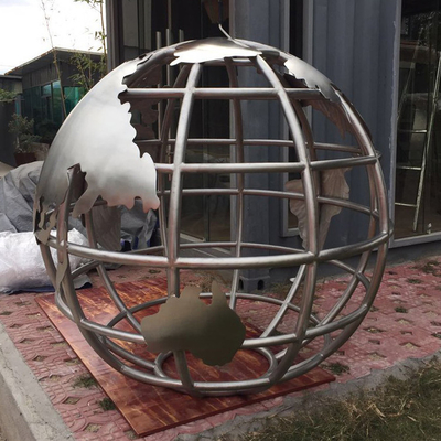 TUV Certified Mirror Polished Stainless Steel Sculpture Big Globe Statue OEM Service